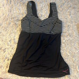Lululemon cinch waist size 6 top